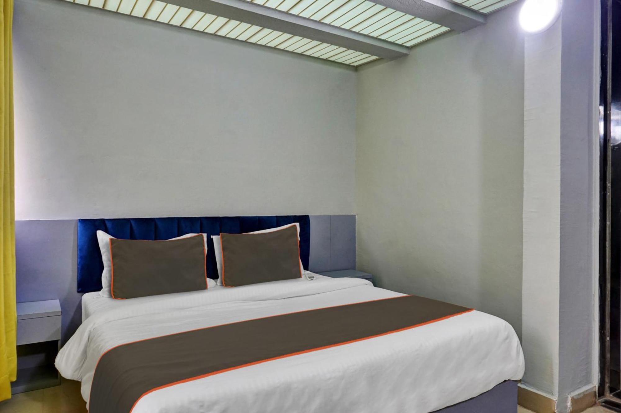 Collection O Baner Executive Stays Pune Esterno foto