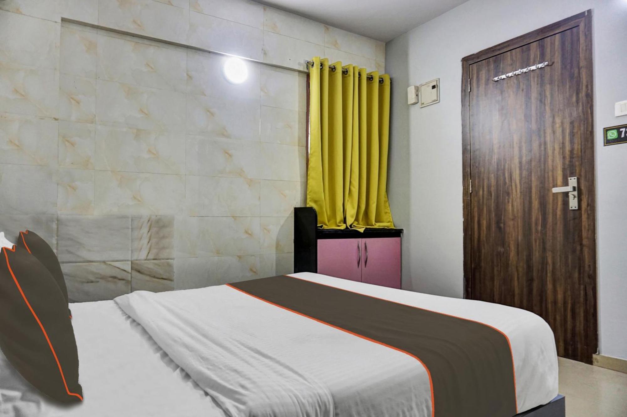 Collection O Baner Executive Stays Pune Esterno foto