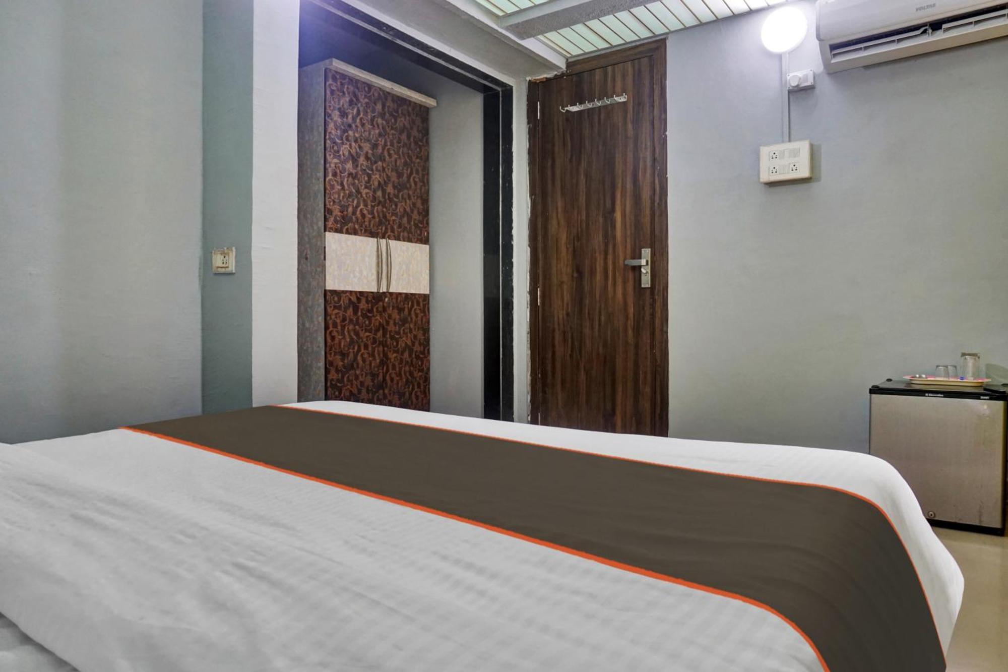 Collection O Baner Executive Stays Pune Esterno foto