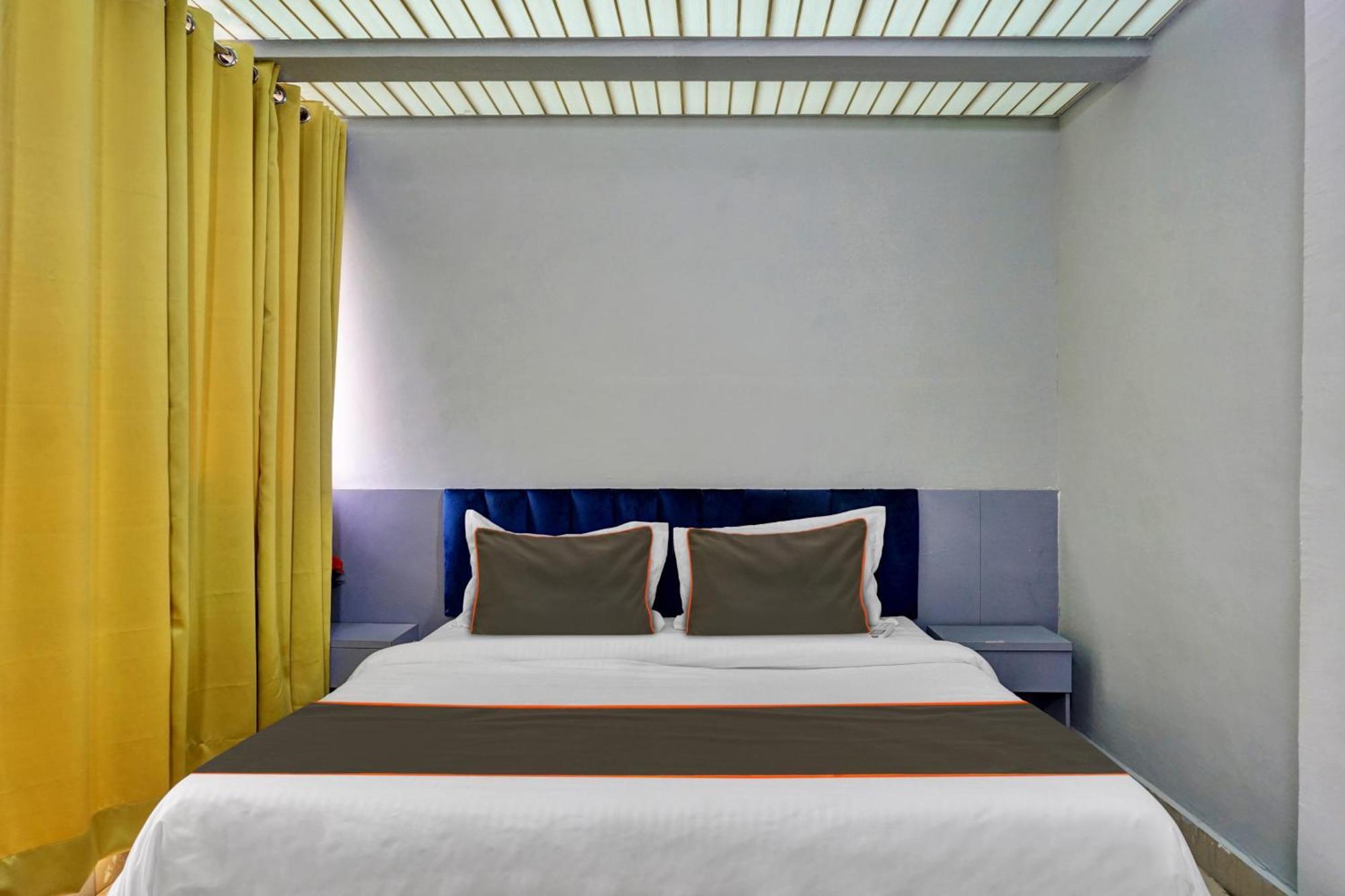 Collection O Baner Executive Stays Pune Esterno foto