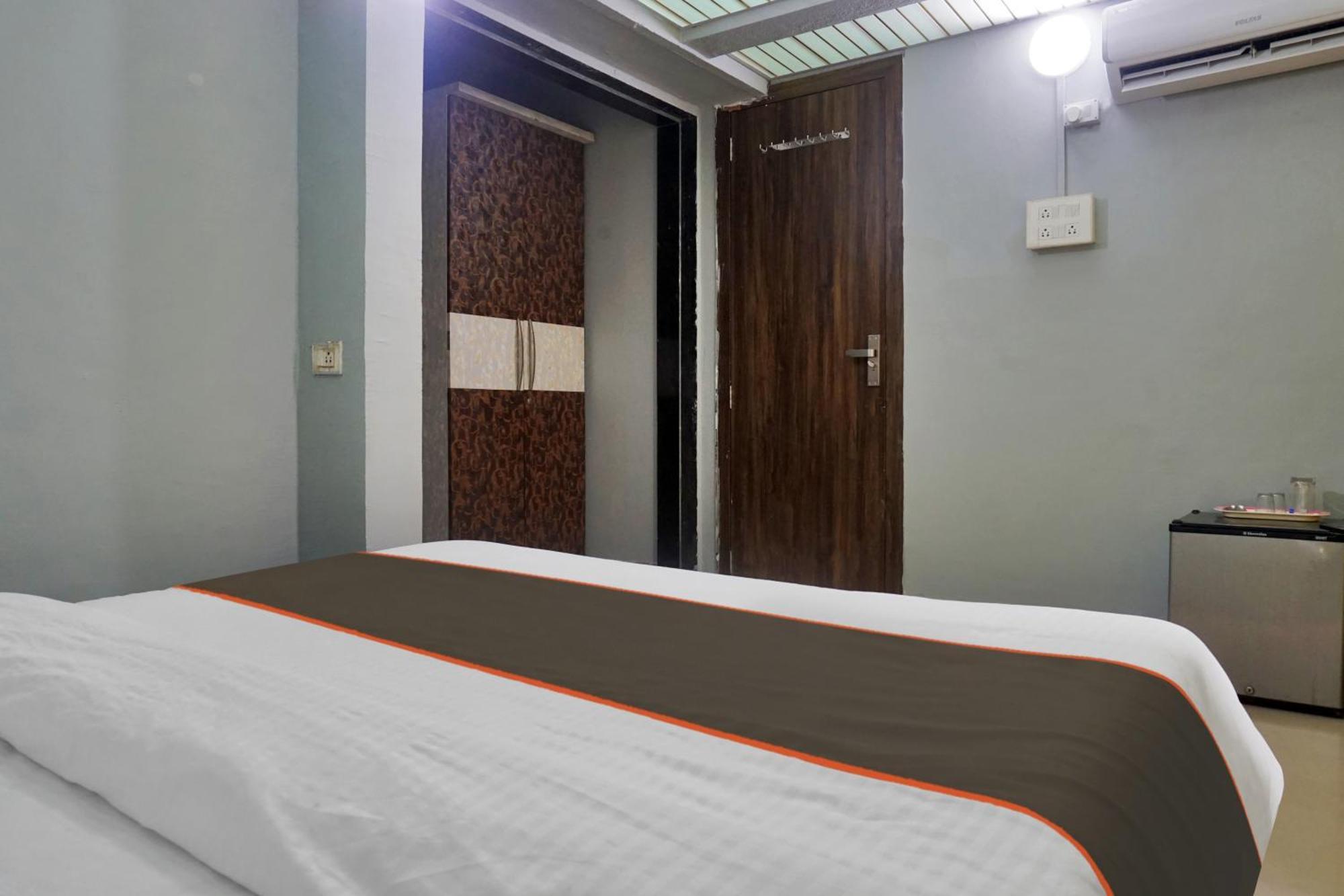 Collection O Baner Executive Stays Pune Esterno foto