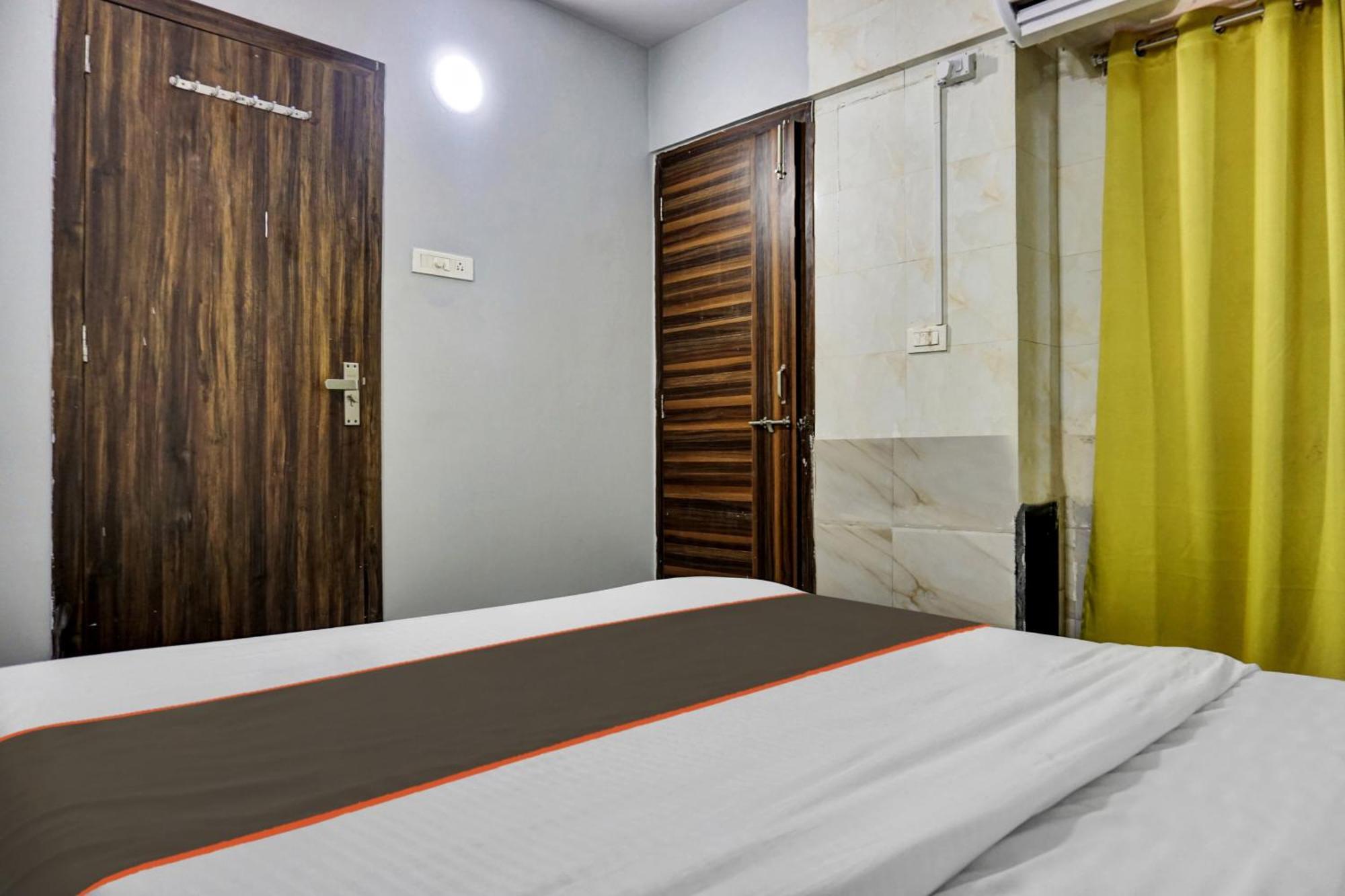 Collection O Baner Executive Stays Pune Esterno foto